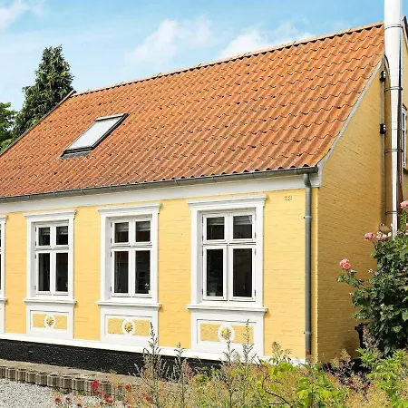 5 Person In Holiday home Marstal